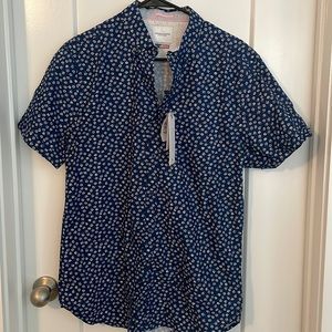 BNWT mens short sleeve button up